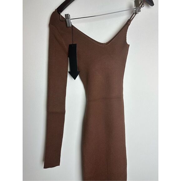 Brown one shoulder midi dress - Picture 7 of 9